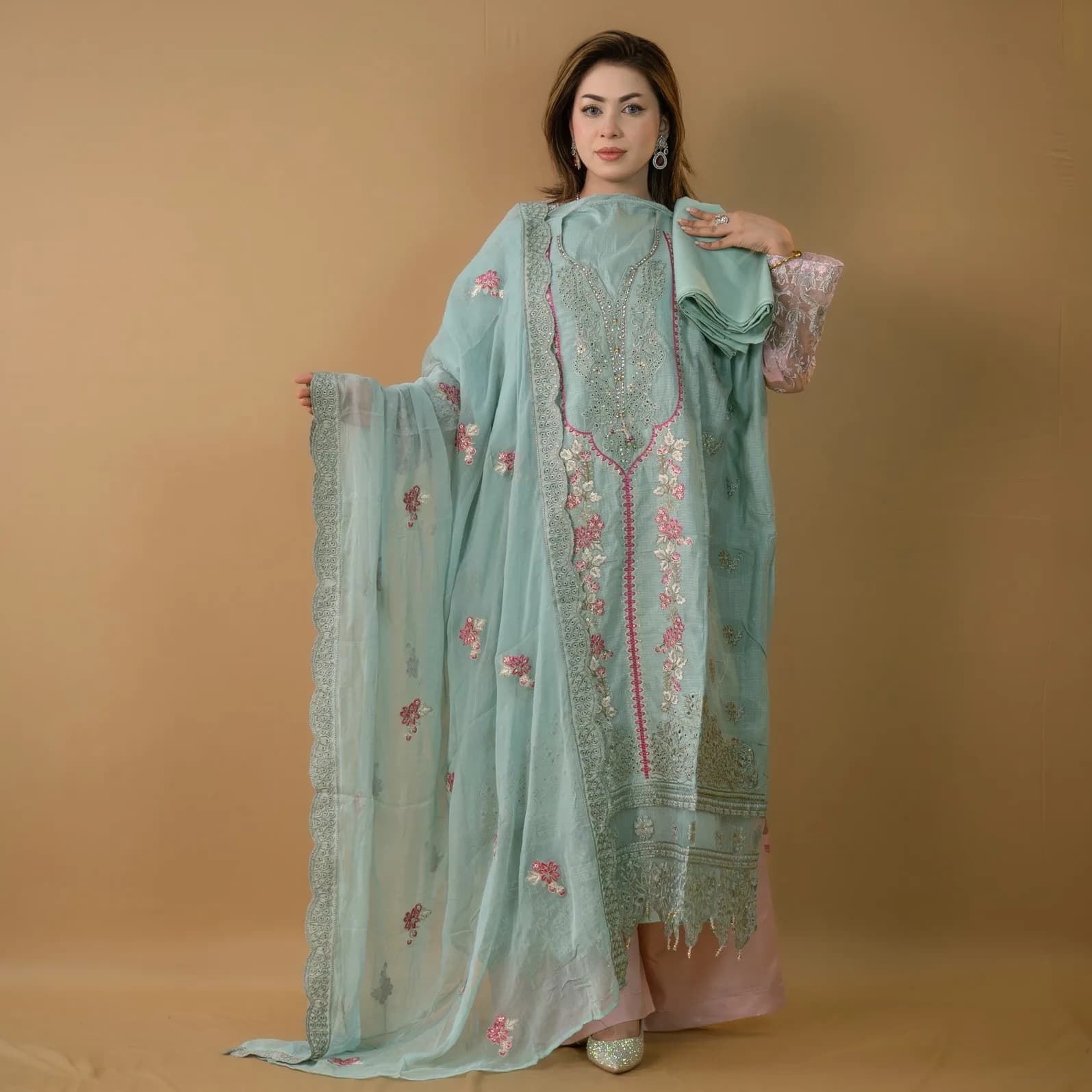 Mint Semi-Stitch Embroidered Cottn Salwar Kameez C-11690 